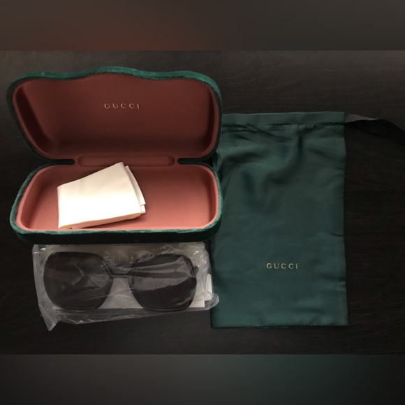 Gucci Accessories - Gucci Havana Sunglasses with Brown lenses (GG0890S 002 55) NWT